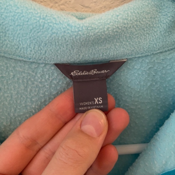 Eddie Bauer sweater! - Picture 3 of 3